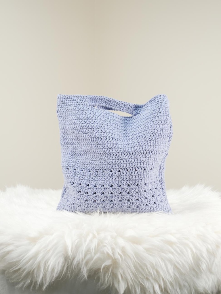 حقيبة كروشيه يد باللون البنفسجي الفاتح