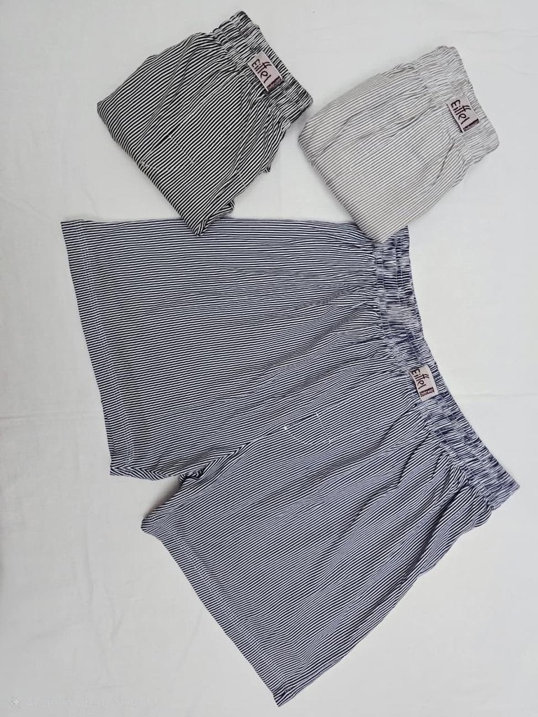 شورت بوكسر رجالي مريح بخطوط رفيعة، محاك من قطن سوري فاخر بنسبة 100%