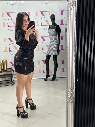 فستان نسائي