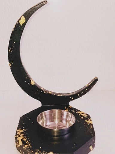 مدخن الهلال